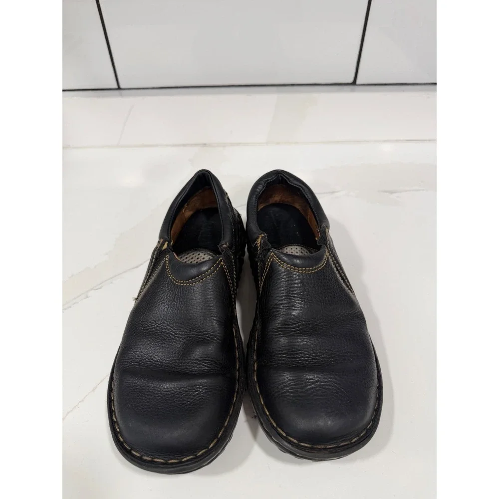 Born Handcrafted Black Leather Slip On Loafers W3642‎ Womens 6 Comfort Shoes